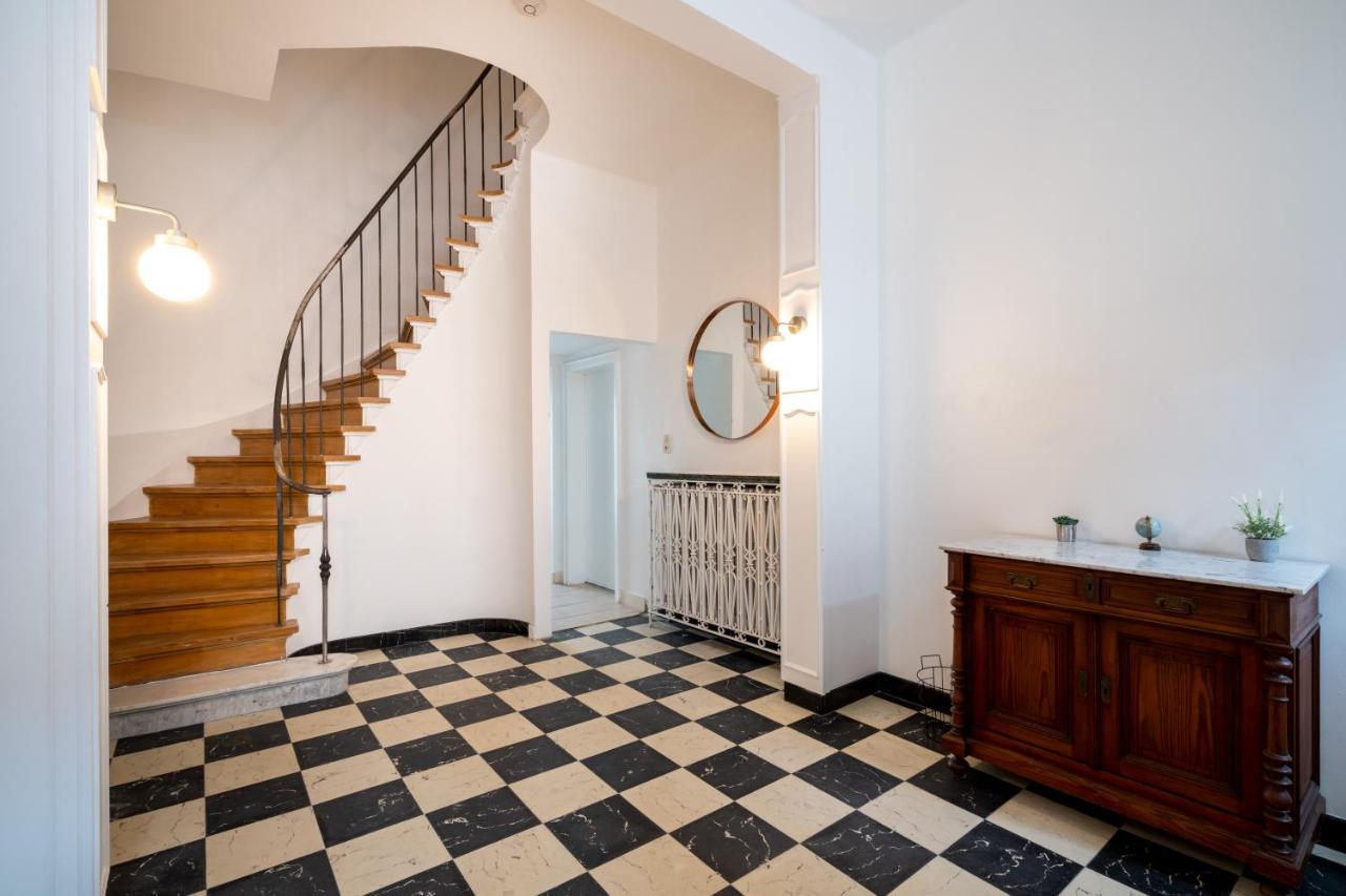 The Rose Suites Μπριζ Εξωτερικό φωτογραφία